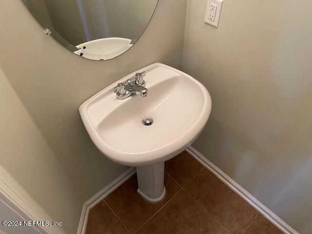 Building Photo - 1500 Calming Water Dr
