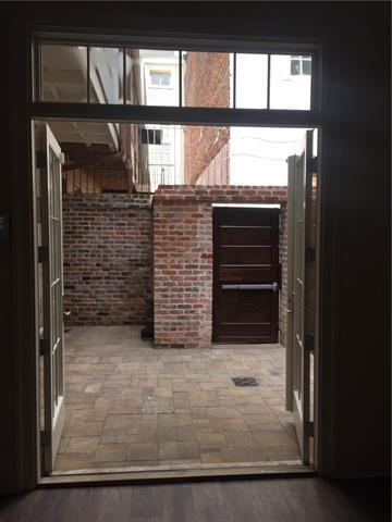 Building Photo - 832 Lafayette St