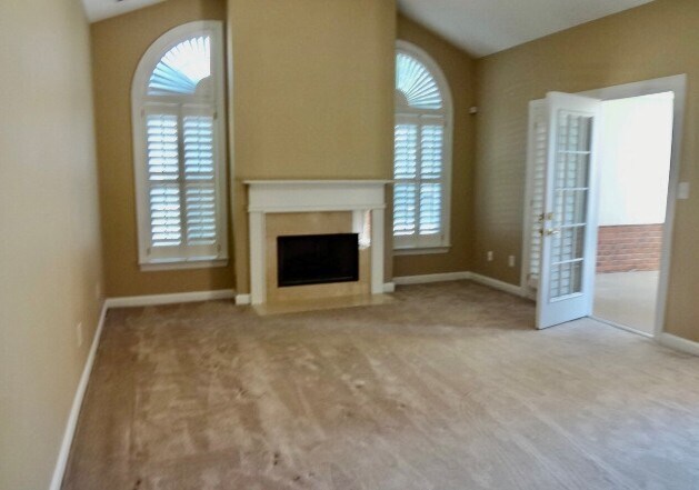 Building Photo - 9810 Whispering Willow Ct