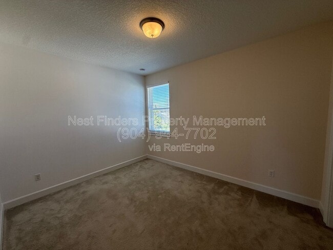 Building Photo - 214 Starlis Pl