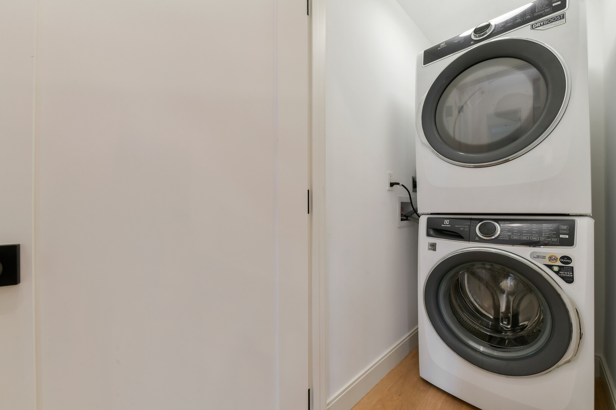 Building Photo - 36 McKone St