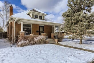 Building Photo - Charming Washington Park Home Available Ju...
