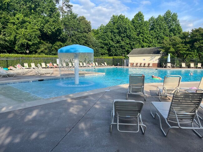 Building Photo - 18651 Shawnee Ridge Rd