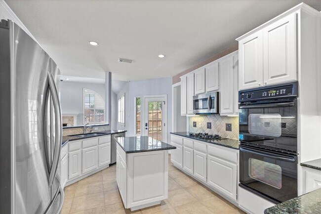 Building Photo - 8312 Jancy Dr