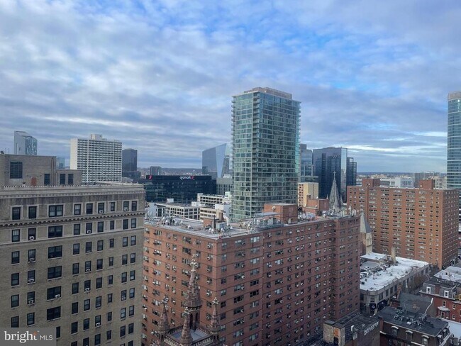 Building Photo - 2018 Walnut St