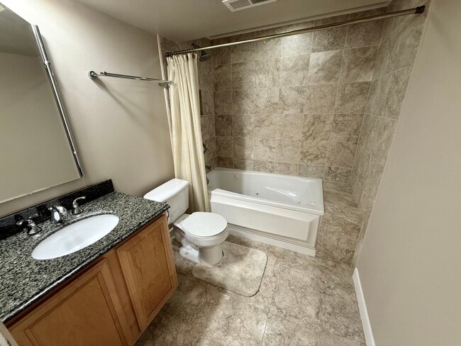 Building Photo - 153 Fulbright Ln