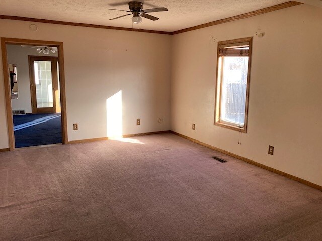 Building Photo - 411 N Shady Bend Rd