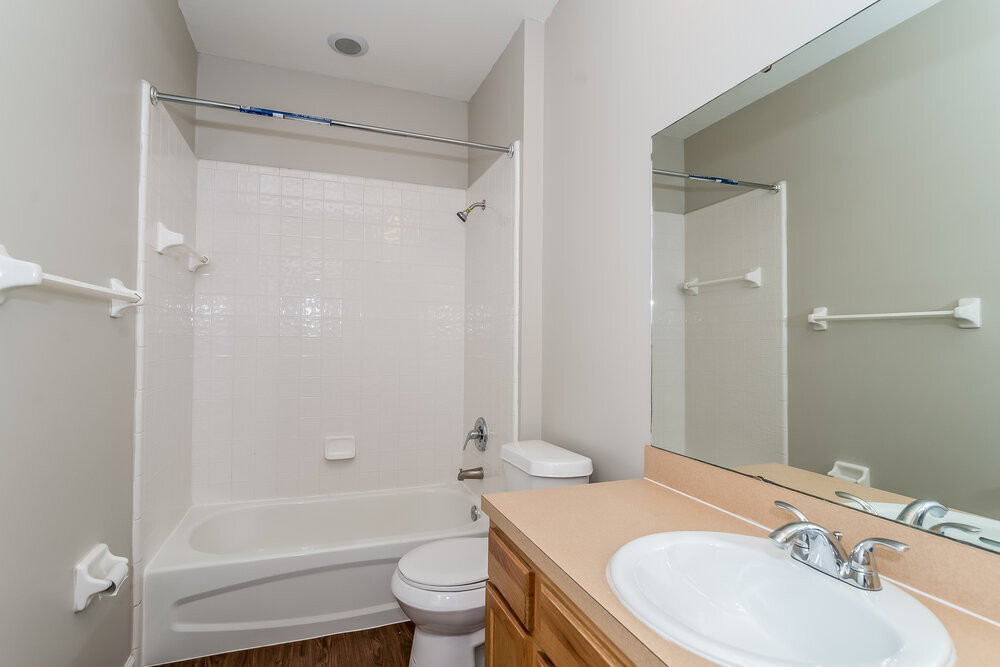 Building Photo - 699 Bellshire Dr