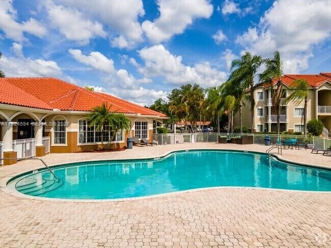 Building Photo - 8965 Okeechobee Blvd