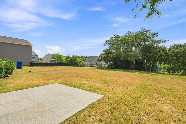 Building Photo - 4332 Burchard Dr