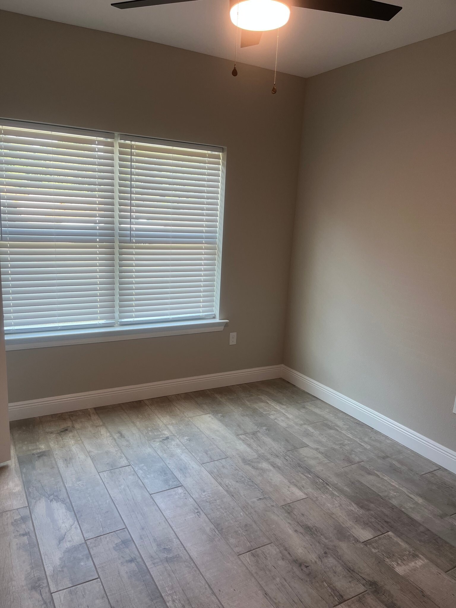 Building Photo - 19236 Horseshoe Cir