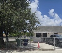 Building Photo - 10273 NW 25th Ave
