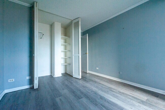 Building Photo - 1313 N Williams St