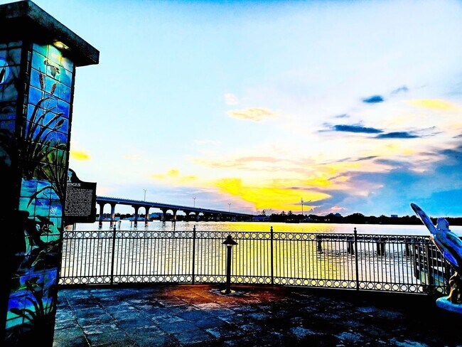 Building Photo - Vero Beach Rentals. Vero Beach Rent, LLC and Property Management Company