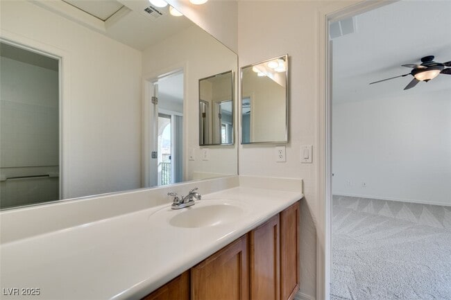 Building Photo - 11933 Orense Dr