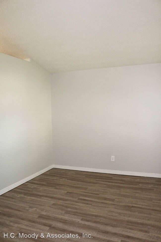 Building Photo - 3 br, 2 bath House - 12491 S. Rampart Way