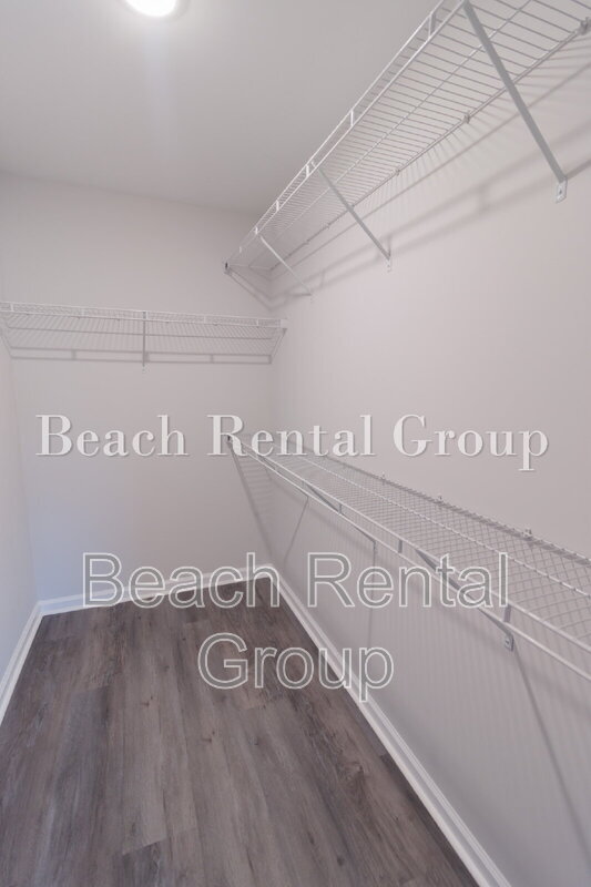 Building Photo - 3223 Merganser Dr