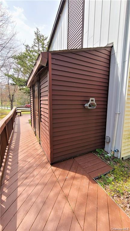 Building Photo - 52 Medallion Rd