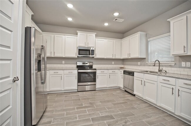 Building Photo - 1287 N Sicily Ln