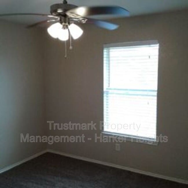 Building Photo - 5304 Vail Dr