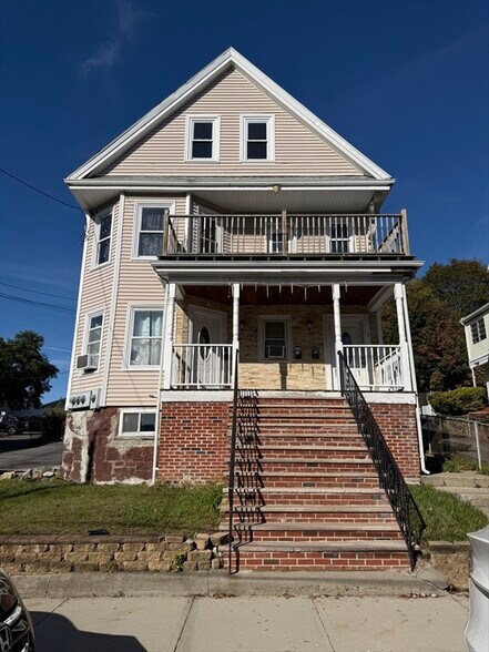 Building Photo - 30 Newhall St