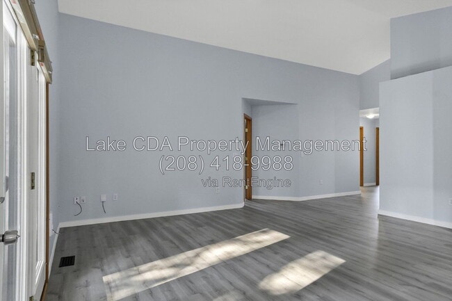 Building Photo - 7153 N Windy Pines St