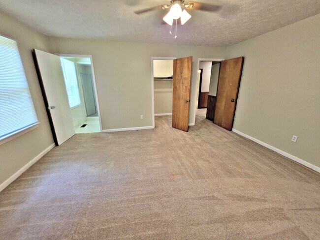 Building Photo - House Athens/Limestone County 4BR/2BA with 2 car garage