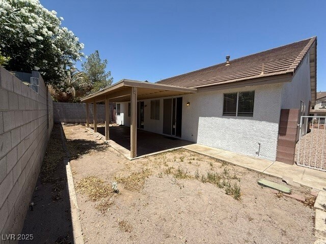 Building Photo - 831 Sleepy Moon Ave