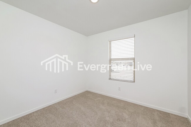 Building Photo - 12516 Huntington Rdg Wy