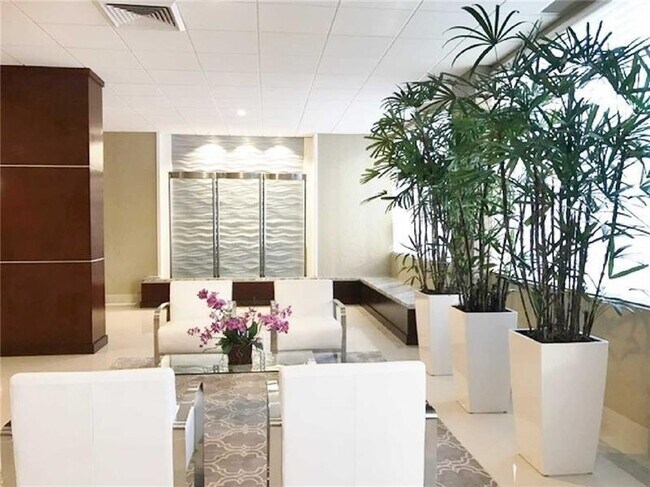 Building Photo - 4250 Galt Ocean Dr