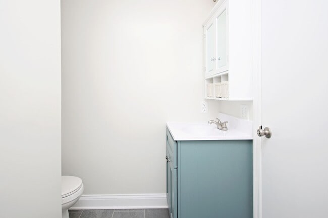 Building Photo - Updated One-Level Belmont Home Near IX Park