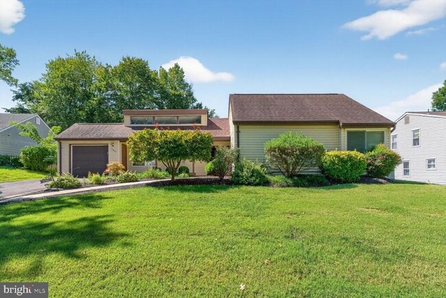 Building Photo - 15563 Peach Walker Dr