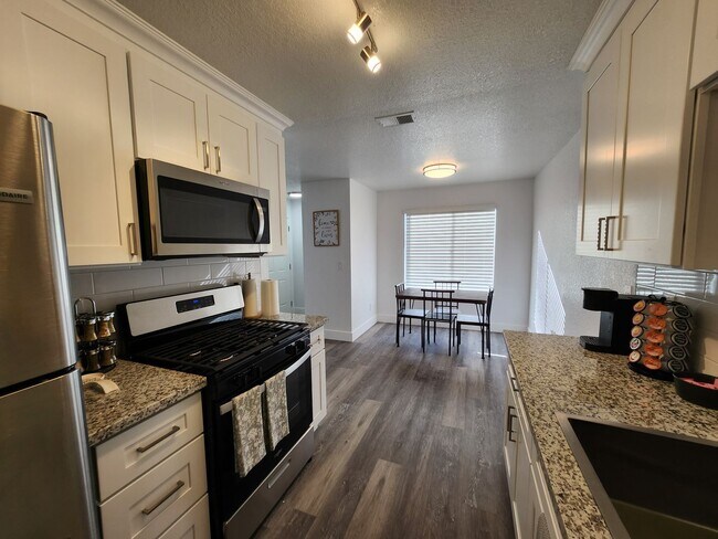 Interior Photo - Blue Ridge Heights