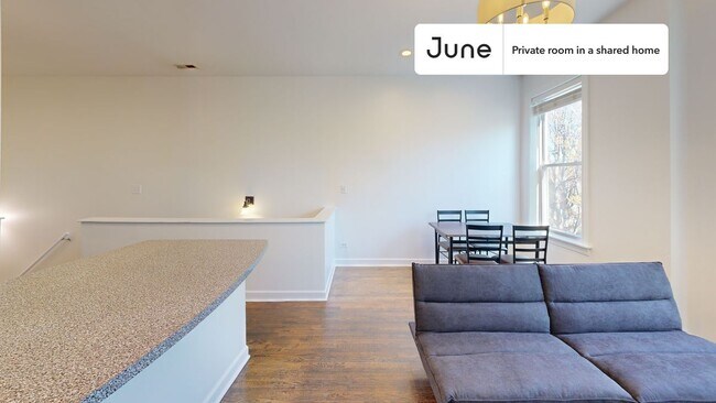 Building Photo - Room in Shared 3 bed/2 bath home