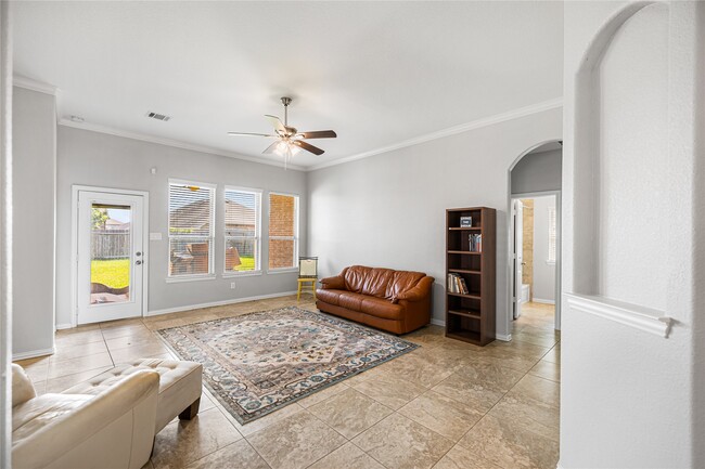Building Photo - 6735 Trinity Trail Ln