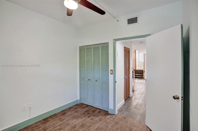 Building Photo - 406 Poinciana Island Dr