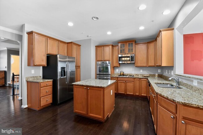 Building Photo - 2102 Congresbury Pl