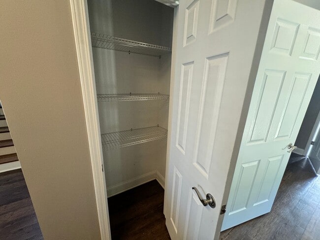 Building Photo - 3BR/2.5BA For Rent