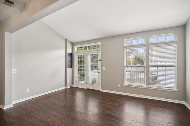 Building Photo - 7718 Porter House Dr