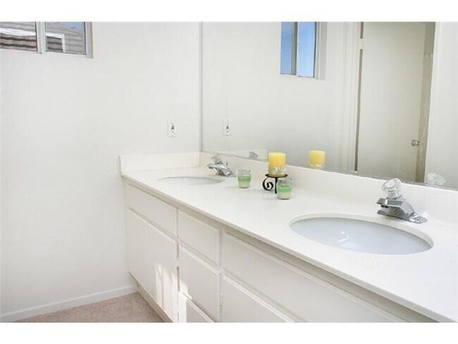 Building Photo - 4077 Ivey Vista Way