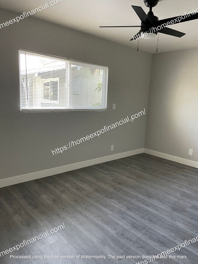 Building Photo - Nice Back Home For Rent