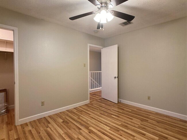 Building Photo - 10420 Bilbrook Pl