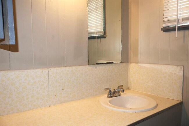 Building Photo - 4609 Dabney St