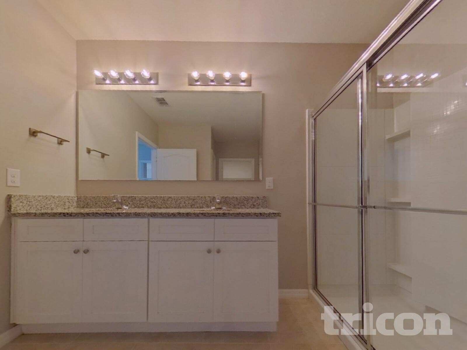 Building Photo - 2531 Newmark Dr