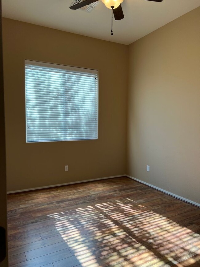 Building Photo - Two Bedroom + Office Patio Home in Granville