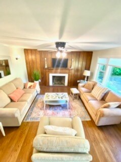 Building Photo - 36 Whedon Ln