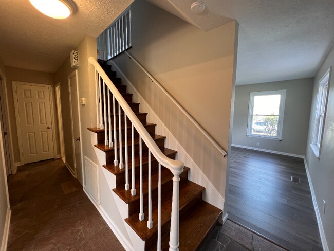 Building Photo - 234 Wildwood Dr