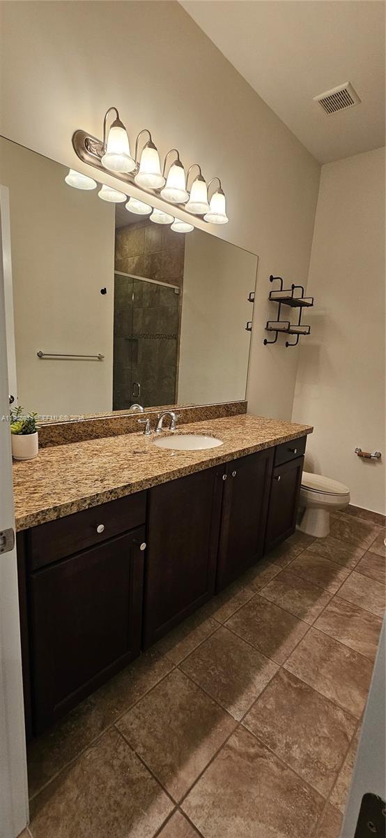 Building Photo - 8175 Lost Creek Ln