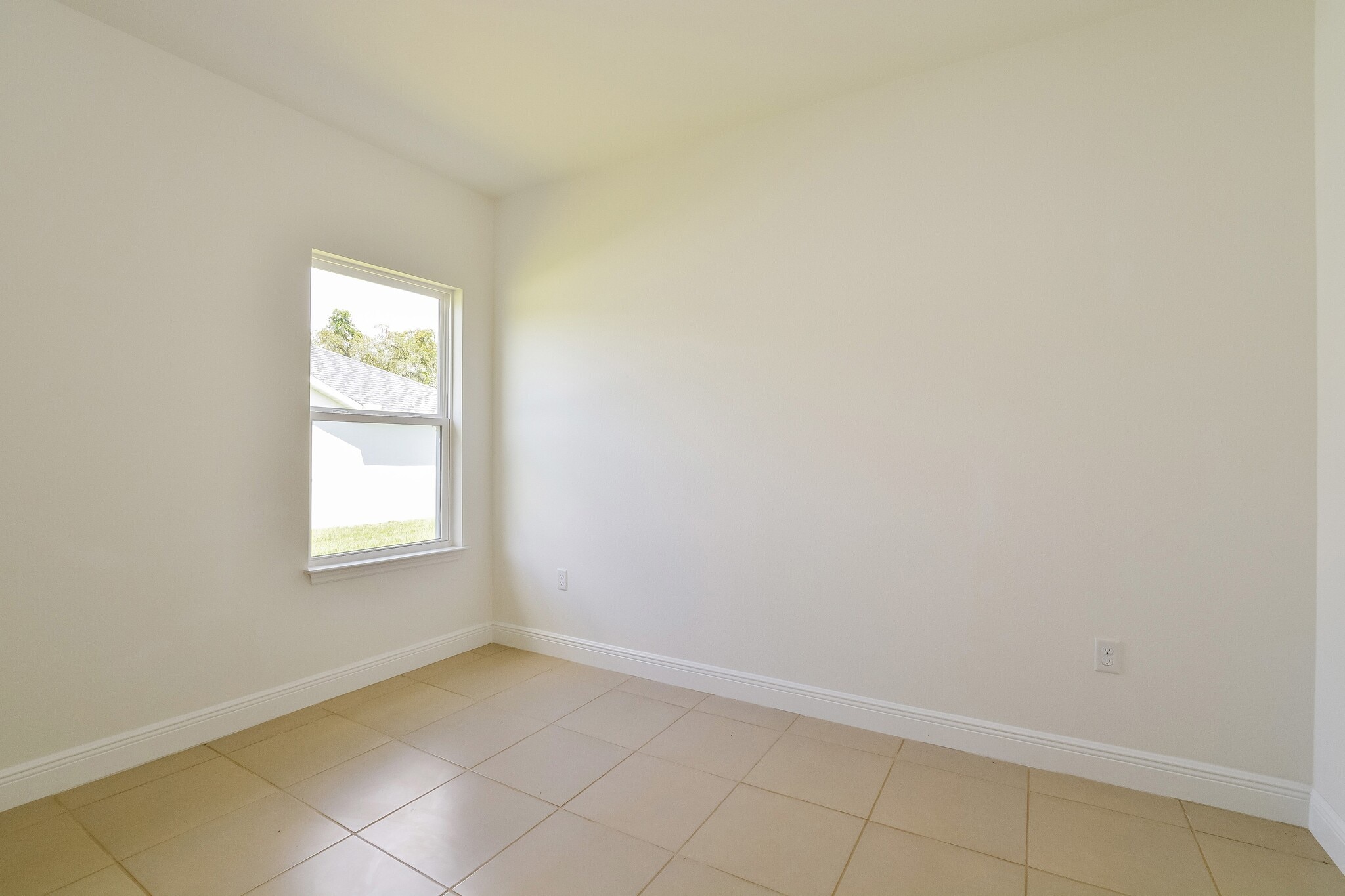 Building Photo - 16673 SW 21st Cir