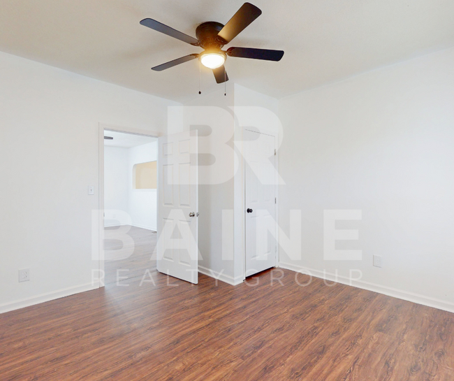 Building Photo - 2621 Sevier Ave